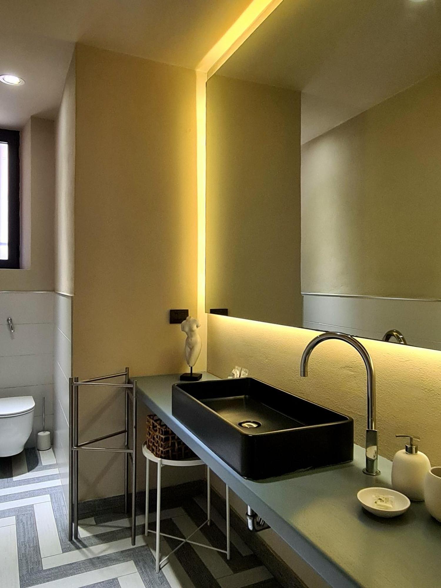 Serendipity Rooms - Navigli Milano Eksteriør bilde